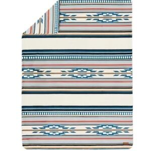 PENDLETON Ultra Soft Throw 50" x 70" Saltillo Stripe. NWT.